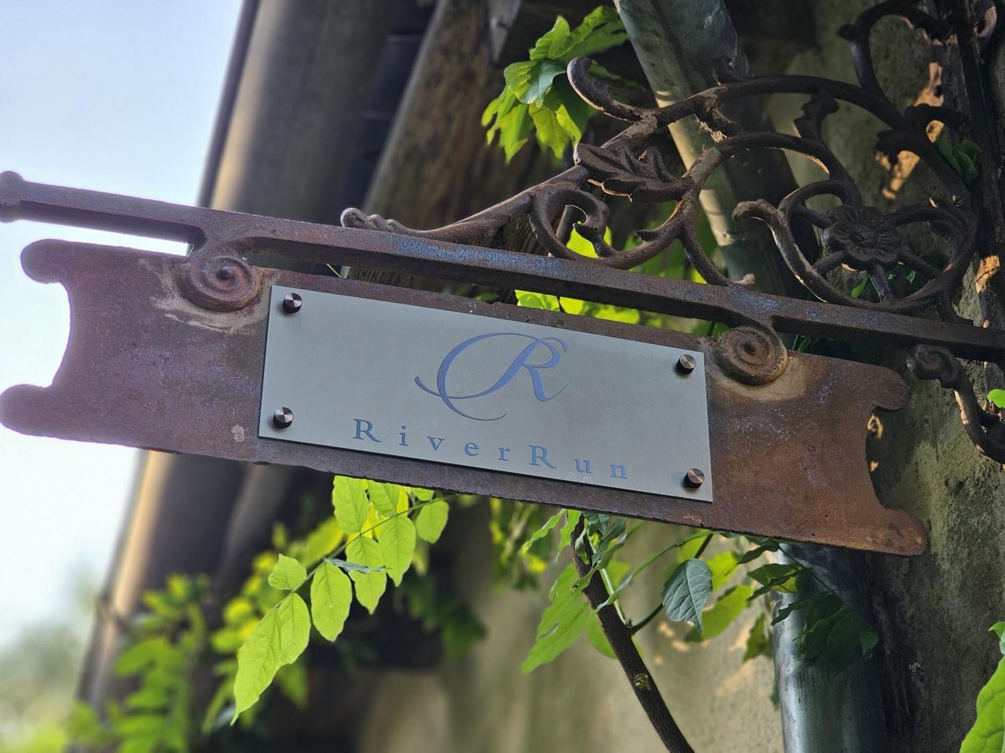 Riverrun Saint-Geniez-dʼOlt 외부 사진